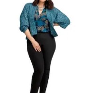 Cabi NWT 16 BLACK CAPRI TROUSER